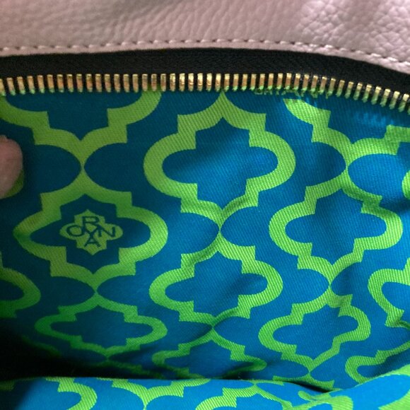 NWT Pale Pink Leather orYany Crossbody/ Satchel - Picture 4 of 14